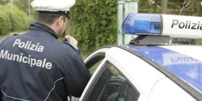 Taxi abusivi senza assicurazione e, alcuni, con...