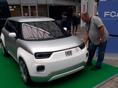 Fca verso un accordo con la Hon Hai Precision per i veicoli elettrici