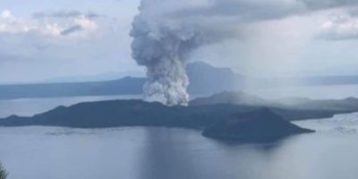 Evacuazione totale vicino a Manila, il vulcano ...