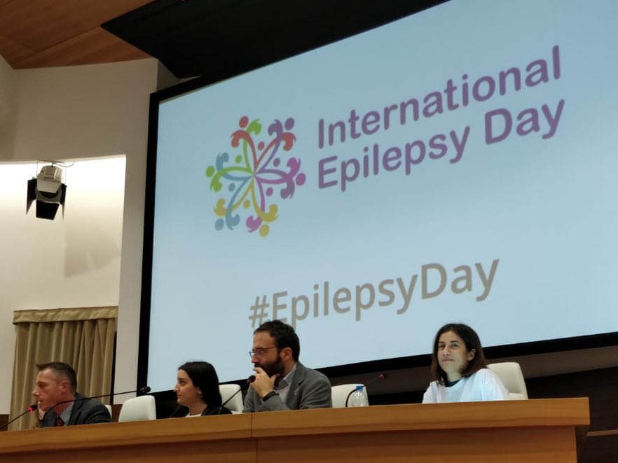 mole antonelliana viola