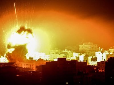 Raid aereo israeliano sulla striscia di Gaza