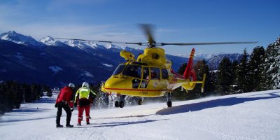 Salva, ma grave, alpinista precipitata in Val V...