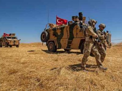 Erdogan minaccia di aprire le frontiere ai profughi dalla Siria