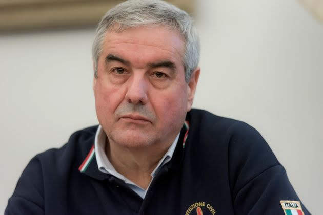 record nuovi guariti +2.099