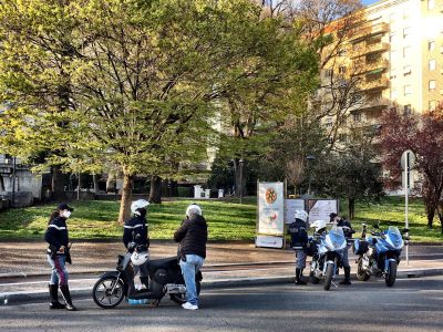 Covid, oltre 1 italiano su 4 vive nella zona rossa (27%)