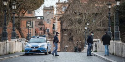 Coronavirus, stop agli spostamenti tra Comuni d...