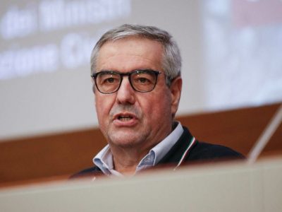 Coronavirus: in Italia 75.528 malati e 11.591 vittime