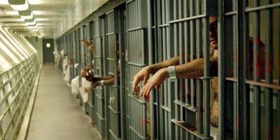 “Il DAP si dimetta, caos carceri prevedib...