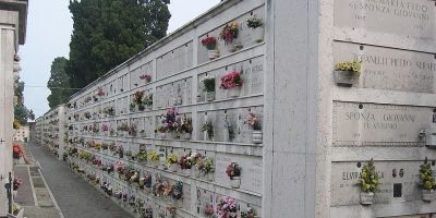 Catanzaro chiude tutti i cimiteri, ordinanza de...