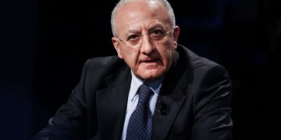 Il presidente De Luca “Isolamento per chi...