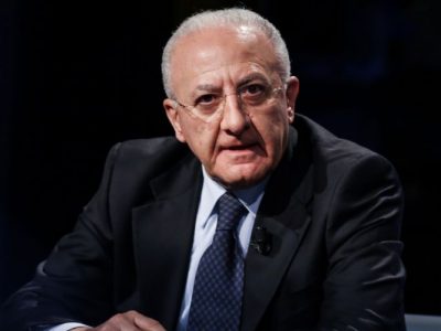 Il presidente De Luca “Isolamento per chi viene dalla zona rossa”