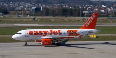 EasyJet ha messo a terra tutta la flotta, ieri ...