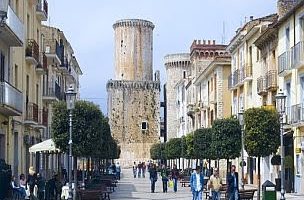 Fondi, quaranta anziani positivi dopo aver part...