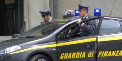 Serie di arresti per funzionari della Regione S...