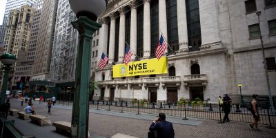 Wall Street con il Dow Jones che entra in ̵...