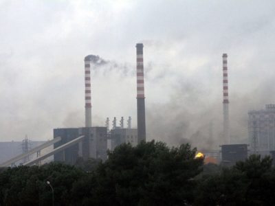 ArcelorMittal, sarà stop agli impianti a caldo entro 30 giorni