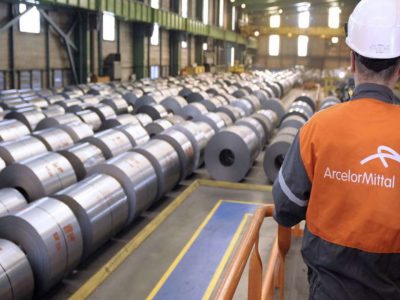 ArcelorMittal, sospesa attività produttiva ai fini commerciali