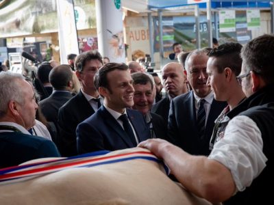 Coronavirus, boom di casi nell’est della Francia. In Cina altri 30 decessi