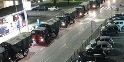 Una lunga colonna di mezzi dell’Esercito ...