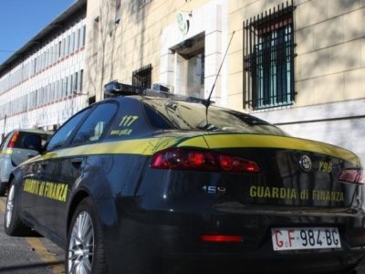 Al Sestriere, segnalati consumatori di droga e recuperate delle sostanze
