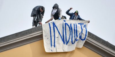 Carceri, linee guida e programmi terapeutici pr...