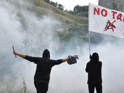 Domiciliari ad attivista No Tav per gli incidenti del 7 dicembre