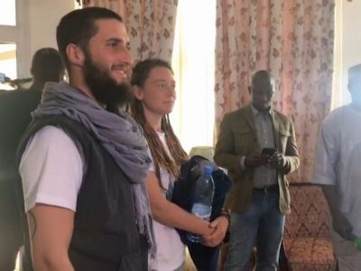 Luca Tacchetto e la compagna canadese sono liberi, finalmente in Italia