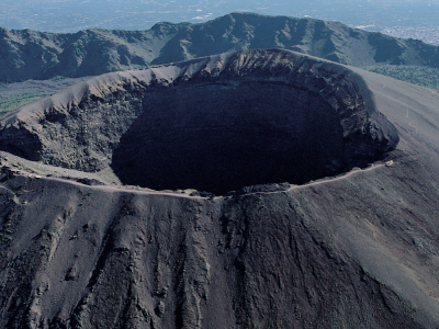 Chiude anche il Vesuvio per l’emergenza del coronavirus