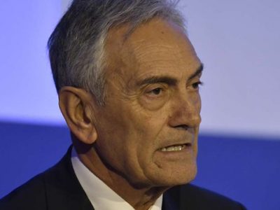 Calcio, Gravina: “Ipotesi rientro in campo il 20 maggio”