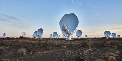 Inaspettati canali magnetici in una remota gala...