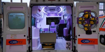 Bimbo di 3 anni muore soffocato con il cordino ...