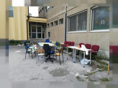Vandalismi e una grigliata nella scuola e nido Ammaturo