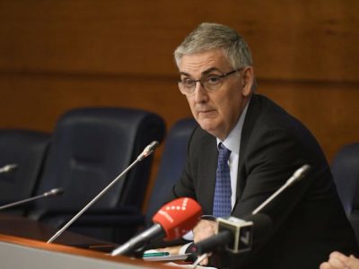 Brusaferro: “Grazie ai test potremo convivere con il Coronavirus”