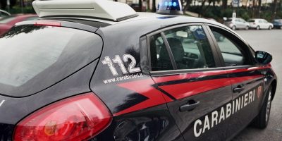 Nascondeva a casa propria tre latitanti, arrestato