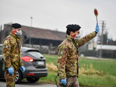 Pasqua e Pasquetta, ulteriore giro di vite su blocchi e controlli