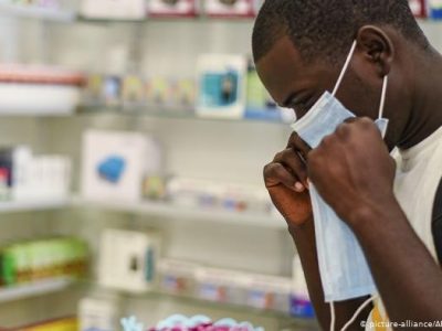 Trump, suggerimenti contro il virus, ed è subito polemica