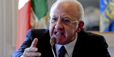 Il presidente De Luca fa mettere in produzione ...