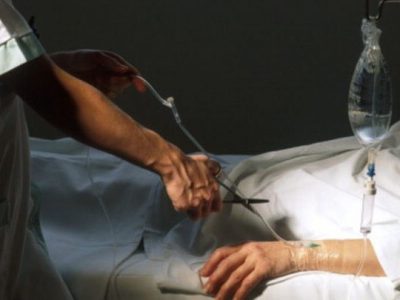 Olanda: Corte suprema da il via libera all’eutanasia nei casi di demenza senile avanzata