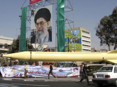 Primo missile iraniano in orbita l’annuncio dei pasdaran