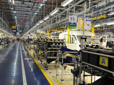Produzione industriale in caduta libera, cronaca di un disastro annunciato