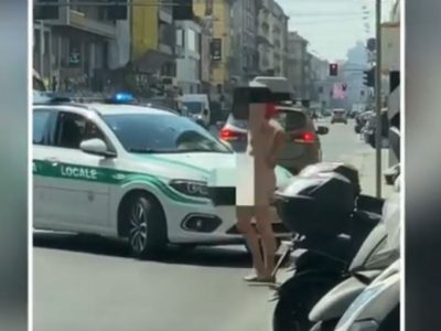 Video: Effetti collaterali della quarantena, nudo per le vie di Milano