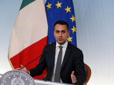 Di Maio contro Die Welt secondo cui la mafia aspetta i soldi europei “Vergogna, il governo ...