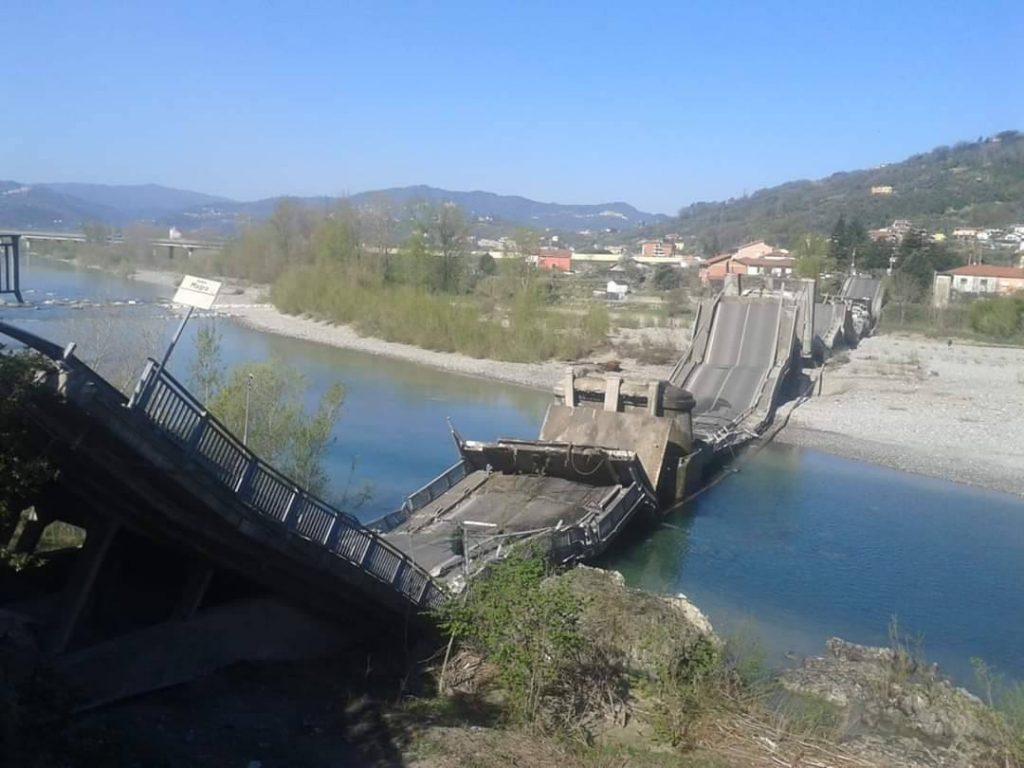 crolla ponte di Caprigliola