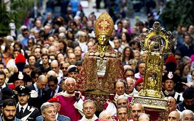 Anche San Gennaro si ferma per il covid-19,la processione è rinviata al 2 maggio