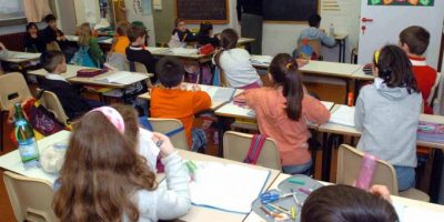 Scuola, le linee guida: turni differenziati, di...