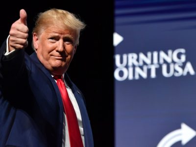 Trump “Governatori decidete voi per la riapertura”