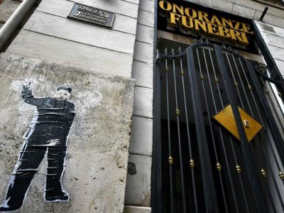 Kim Jong-un in un gesto “scaramantico” a Roma