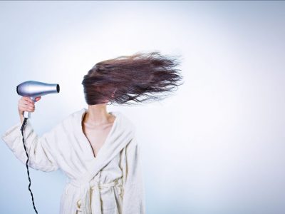 Sos capelli: come prendersene cura anche senza parrucchiere
