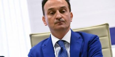 Torino, recapitata al governatore Cirio una bus...