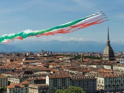 Festa della Repubblica tra celebrazioni, sfilate e Frecce Tricolori